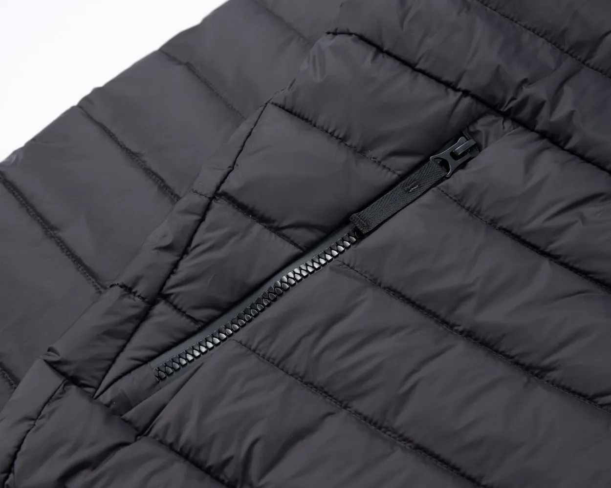 Arcteryx Thorium Jacket Black Hooded - Image 5