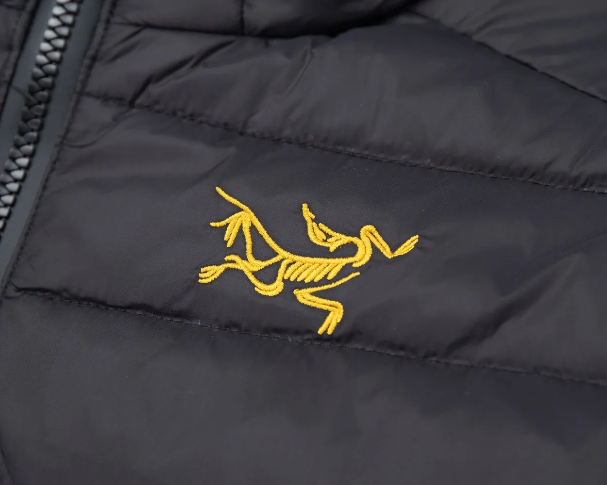 Arcteryx Thorium Jacket Black Hooded - Image 6