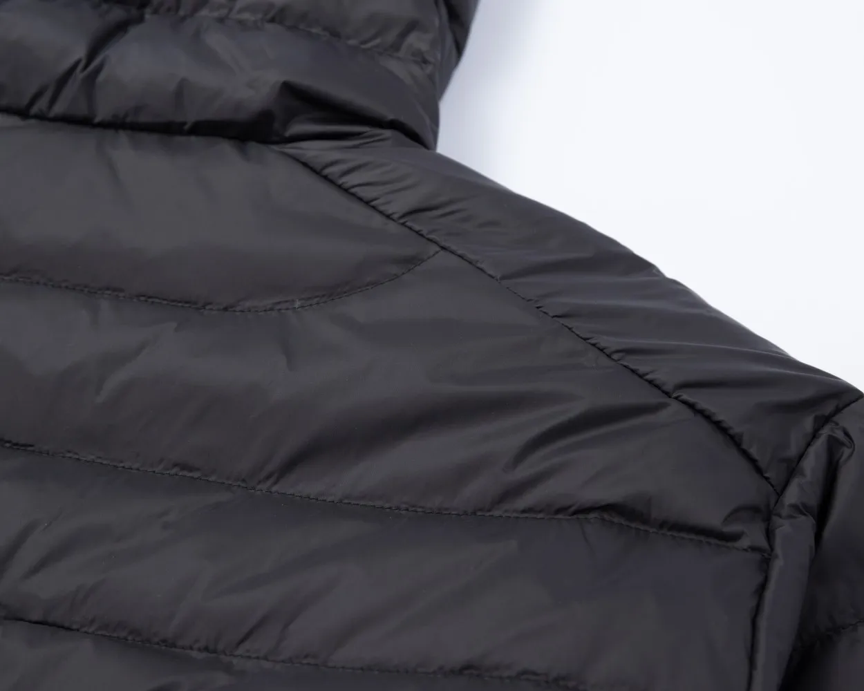 Arcteryx Thorium Jacket Black Hooded - Image 9