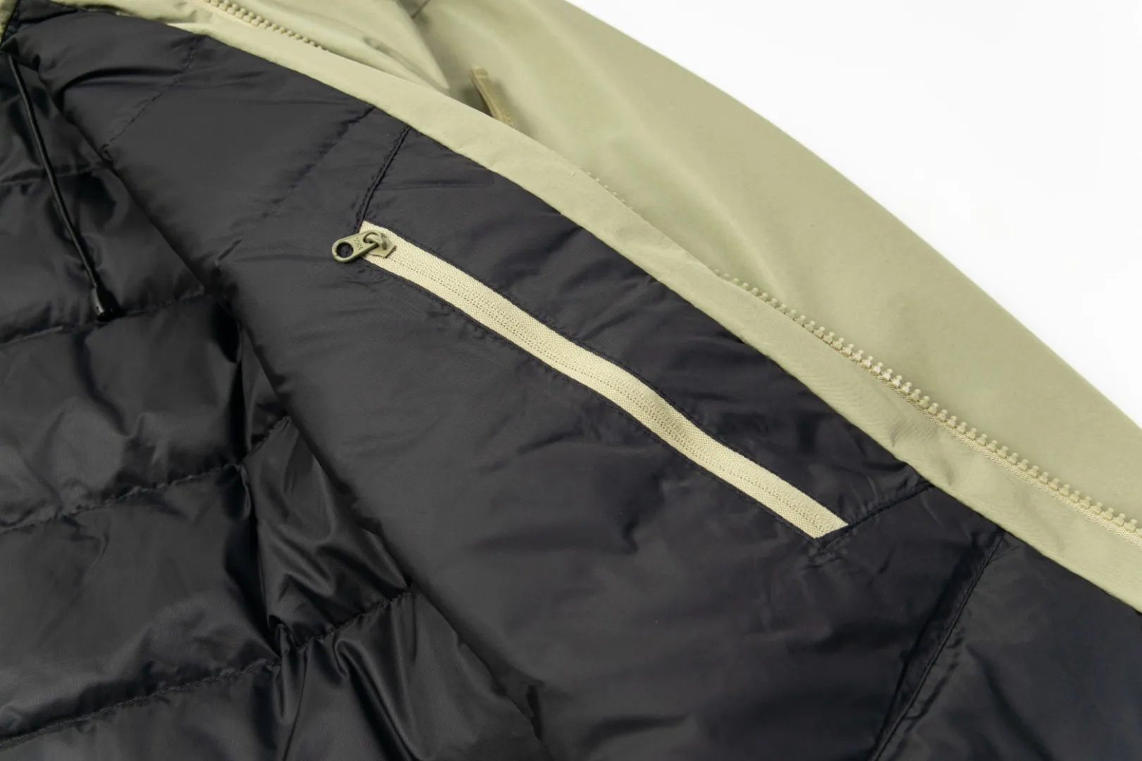 Arc'teryx Macai Jacket Ethereal Green Hooded - Image 15