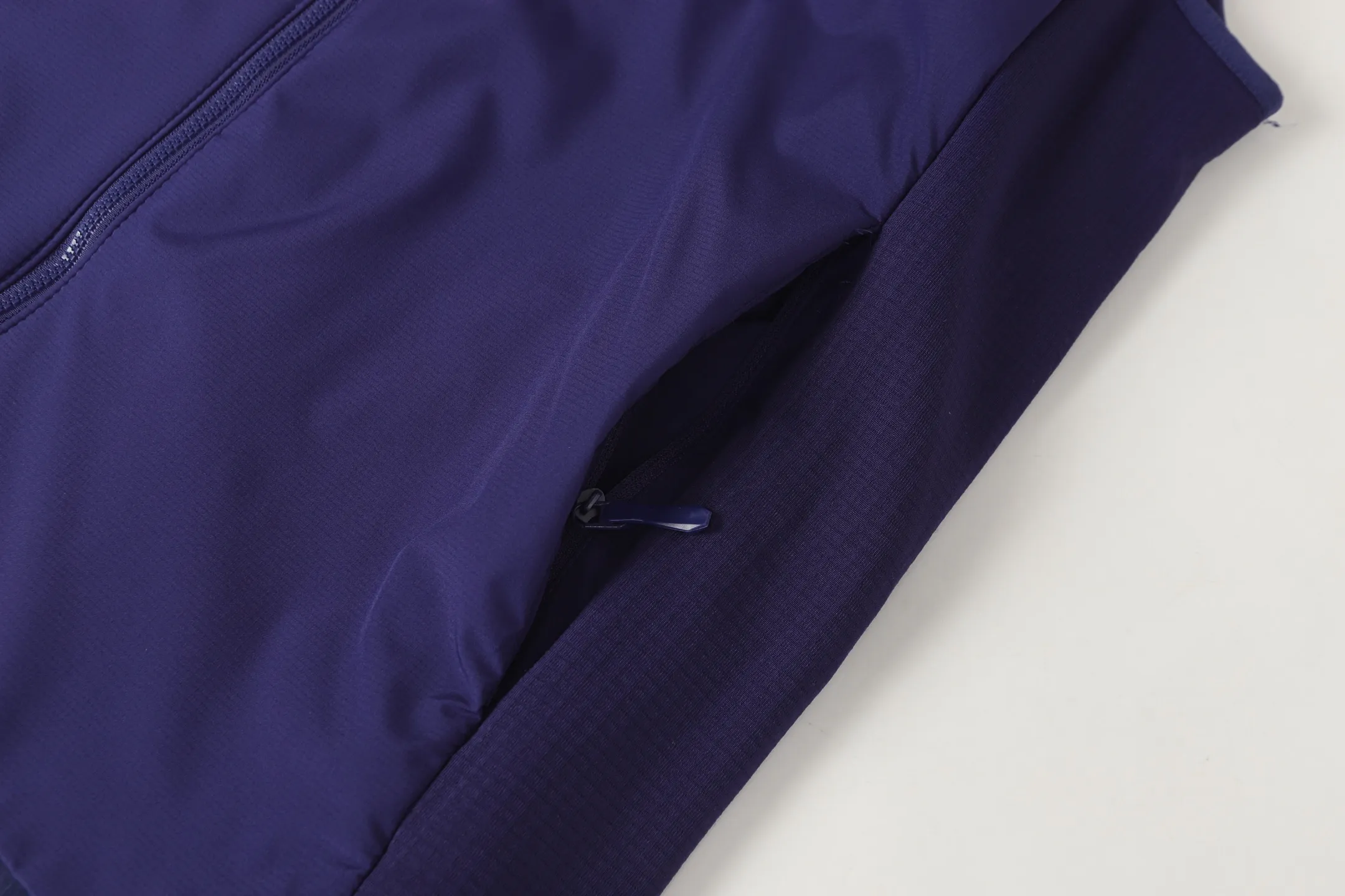 Arcteryx Embroidery Vest Purple Outdoor Style - Image 9