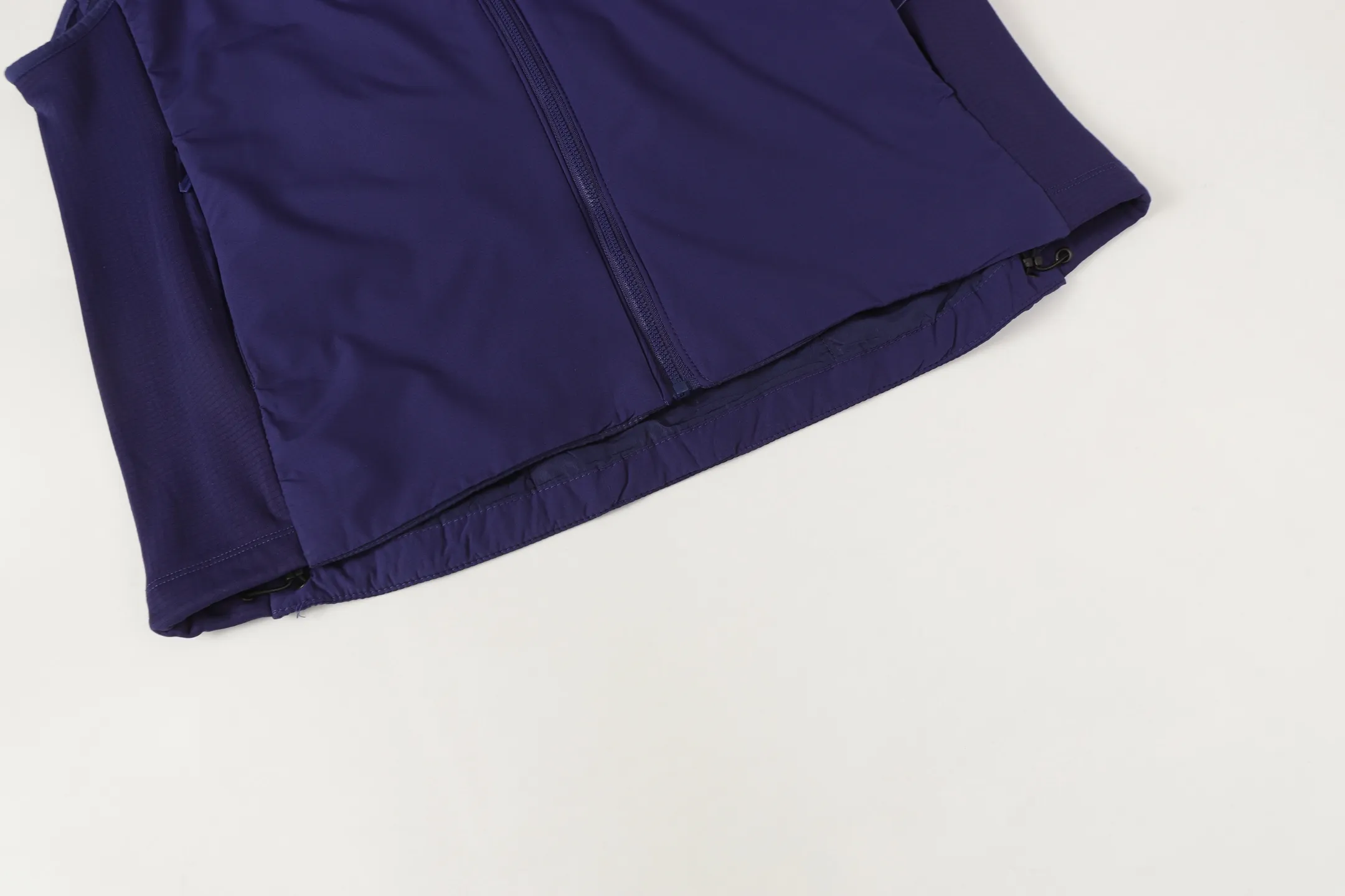 Arcteryx Embroidery Vest Purple Outdoor Style - Image 10