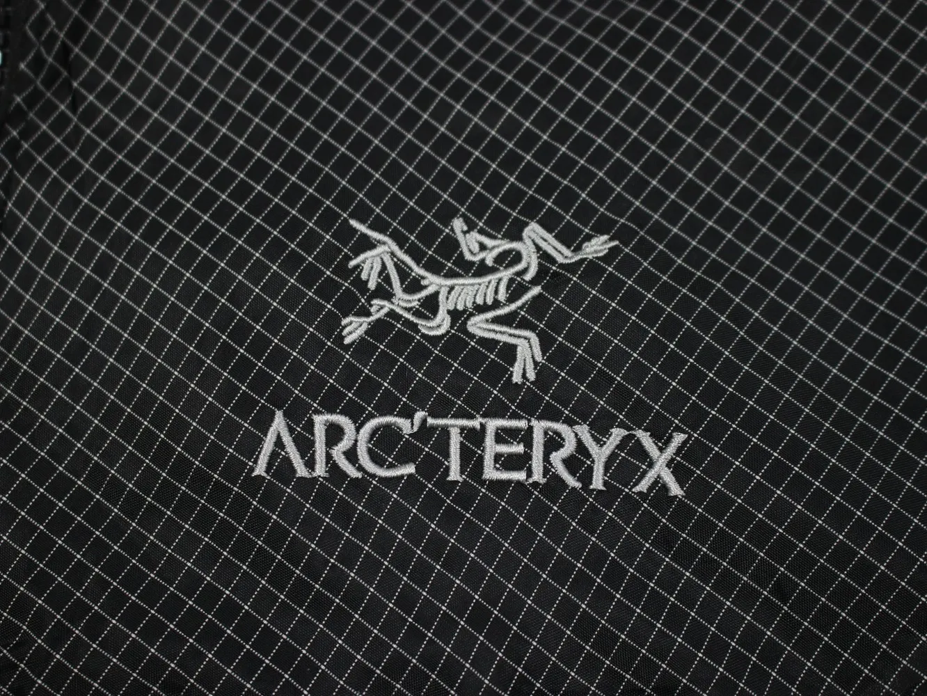 Arc'teryx Alpha Parka Black Down Jacket - Image 5
