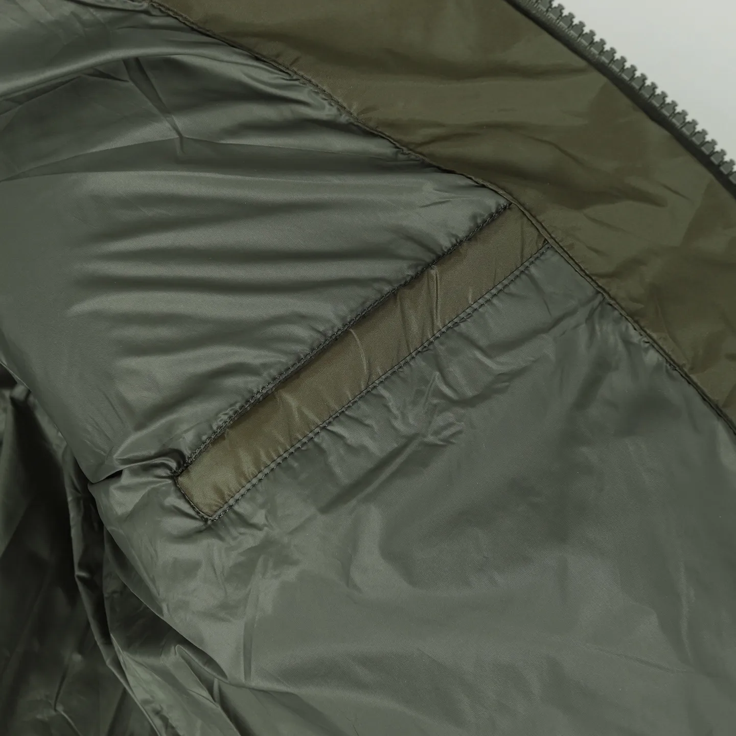Louis Vuitton Down Jacket Olive Monogram - Image 9