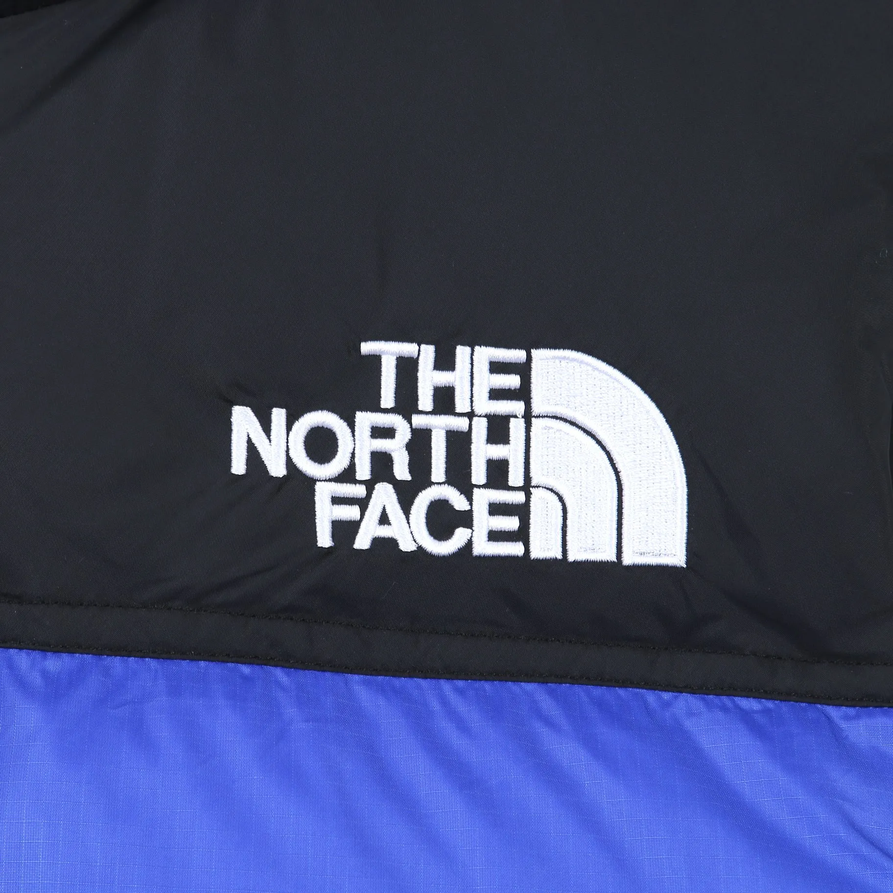 The North Face 1996 Nuptse Vest Blue - Image 6