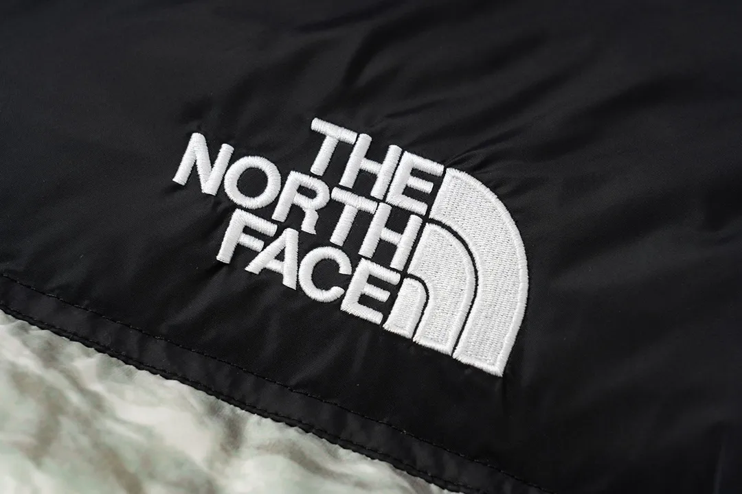 The North Face Supreme TNF Crinkle Jacket Green - Image 5
