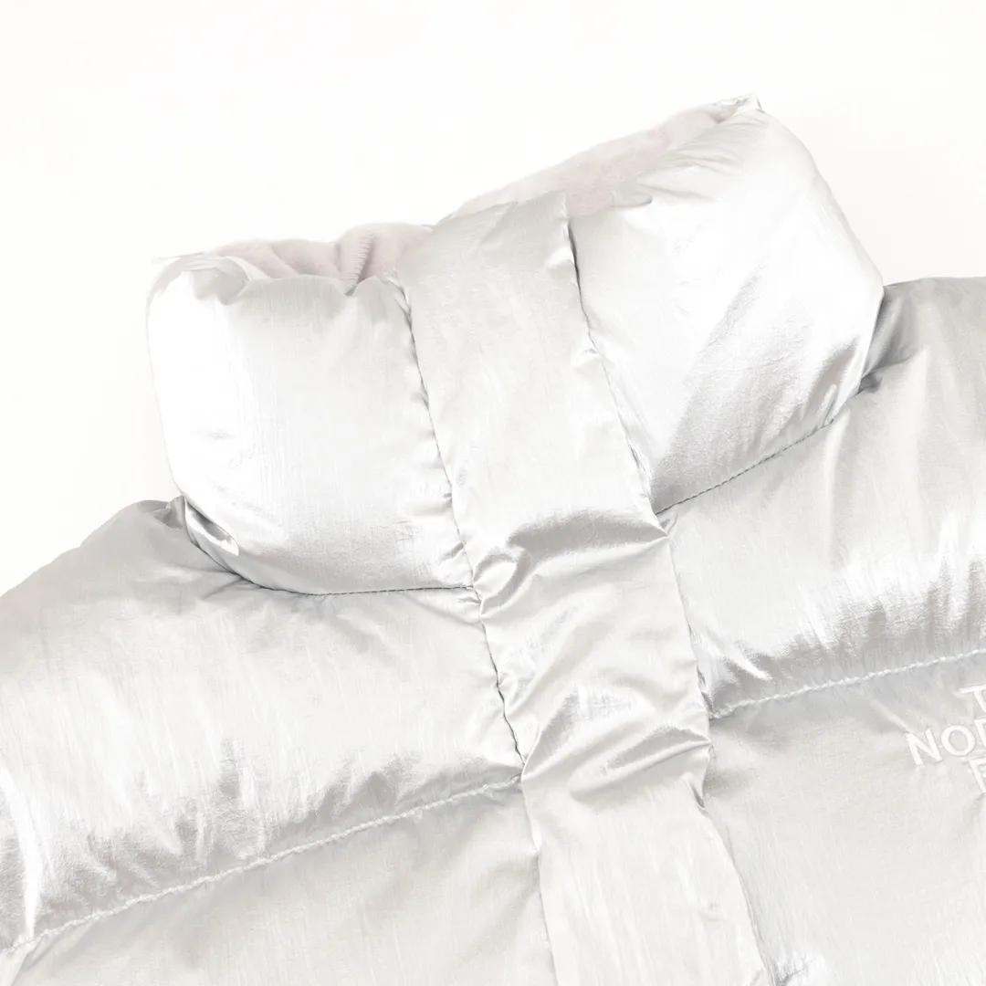 The North Face 86L Down Jacket Silver Cropped - Image 4