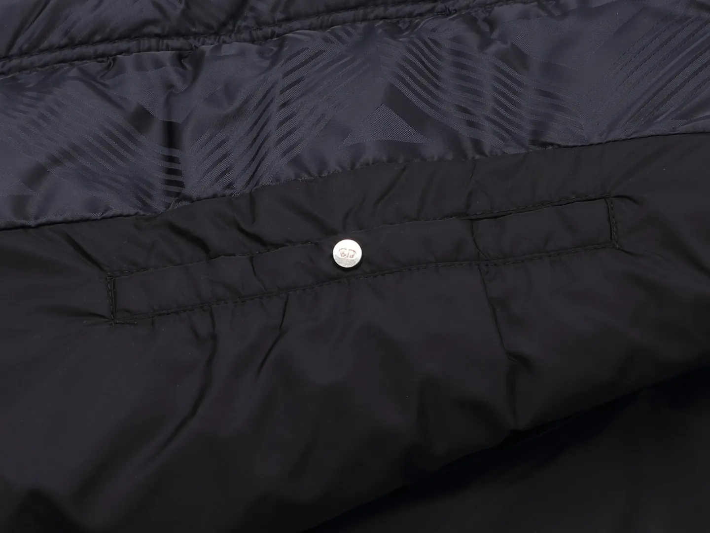 Dior Limited Edition Down Vest Black Quilted - Image 8