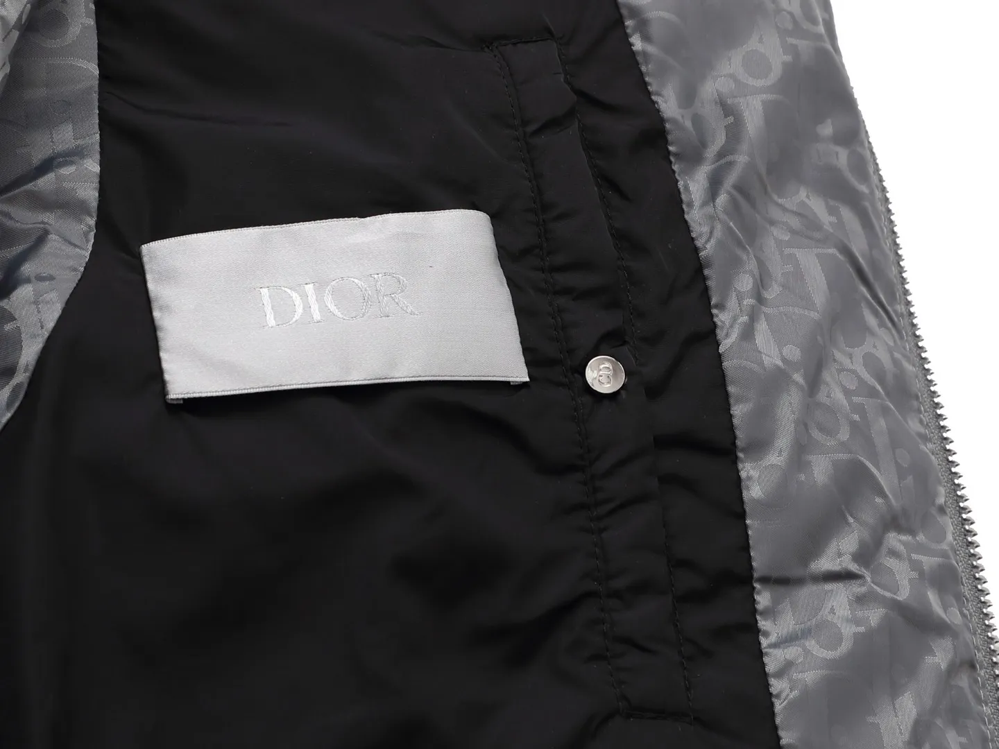 Dior Limited Edition Down Vest Grey Classic - Image 11