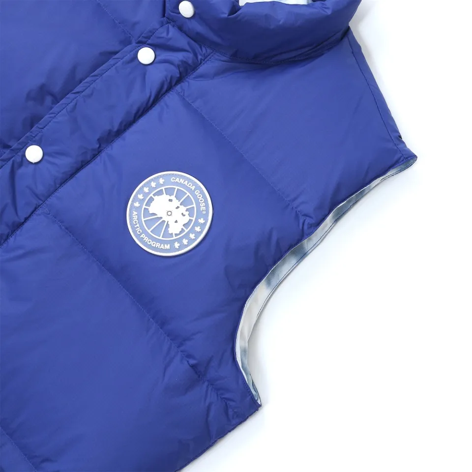 Canada Goose Northern Lights Down Vest Blue - Image 8