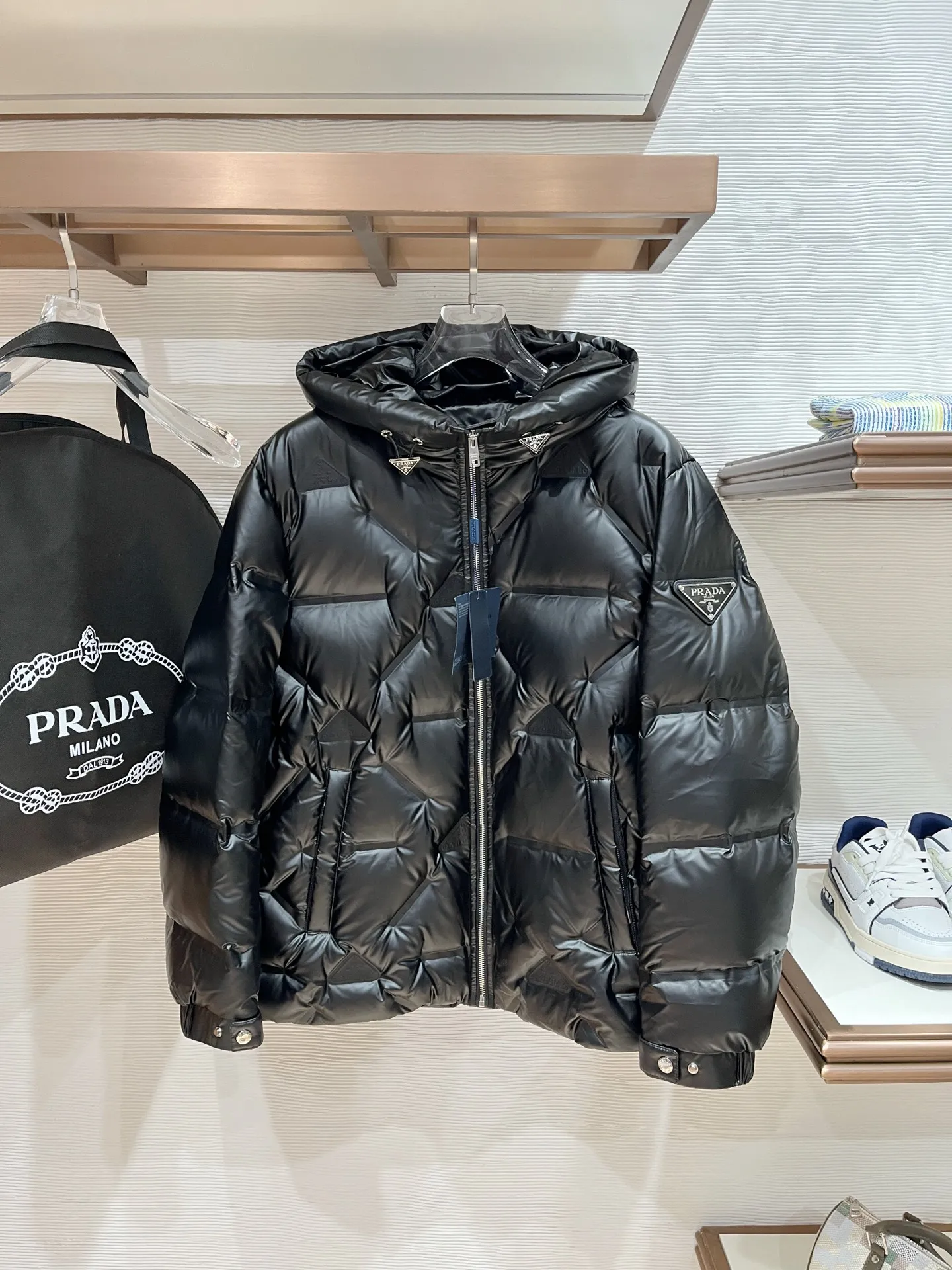 Prada P500 Black Down Jacket Hooded