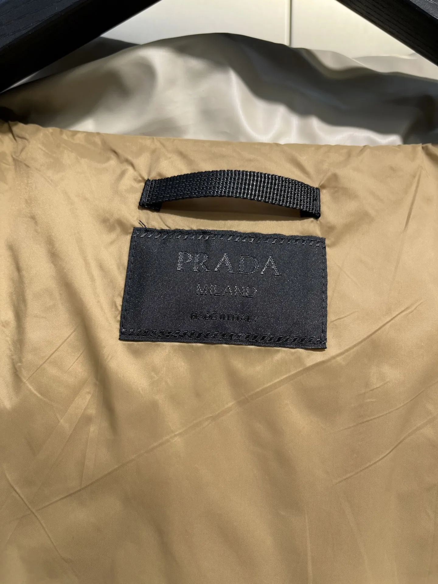 Prada Down Jacket Beige Hooded Style - Image 10
