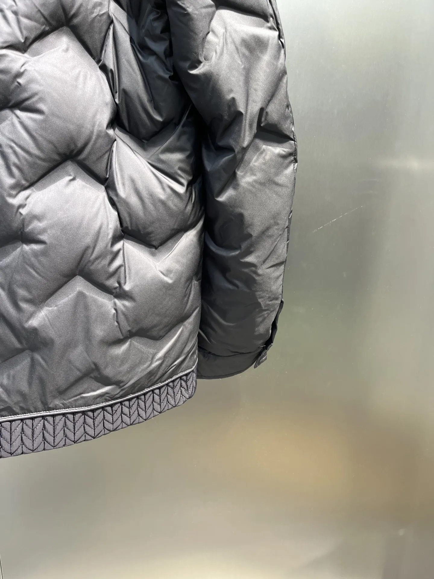 Prada Quilted Down Jacket Black Collar - Image 8