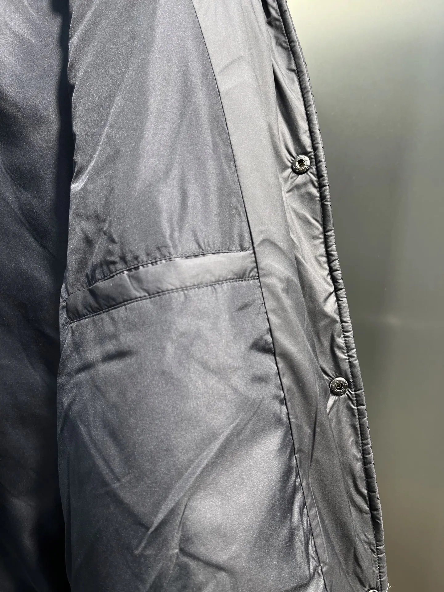 Prada Quilted Down Jacket Black Collar - Image 10