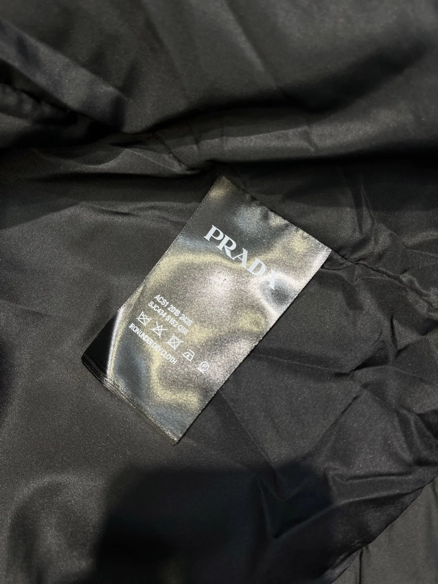 Prada Quilted Down Jacket Black Collar - Image 11