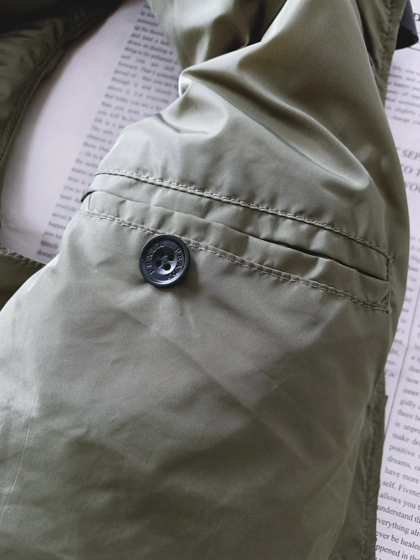 Prada Down Vest Olive Green Stand Collar - Image 10