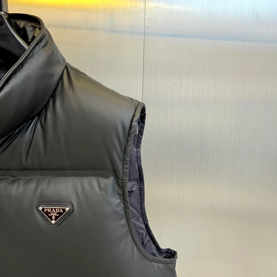 Prada Quilted Down Vest Black Sleeveless - Image 5