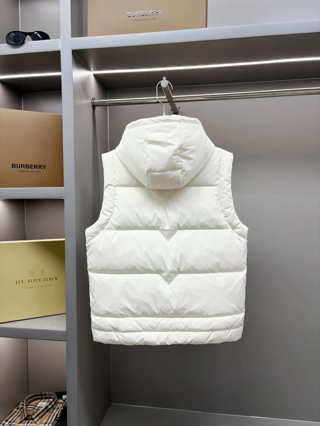 Prada Hooded Down Vest White Quilted - Image 8