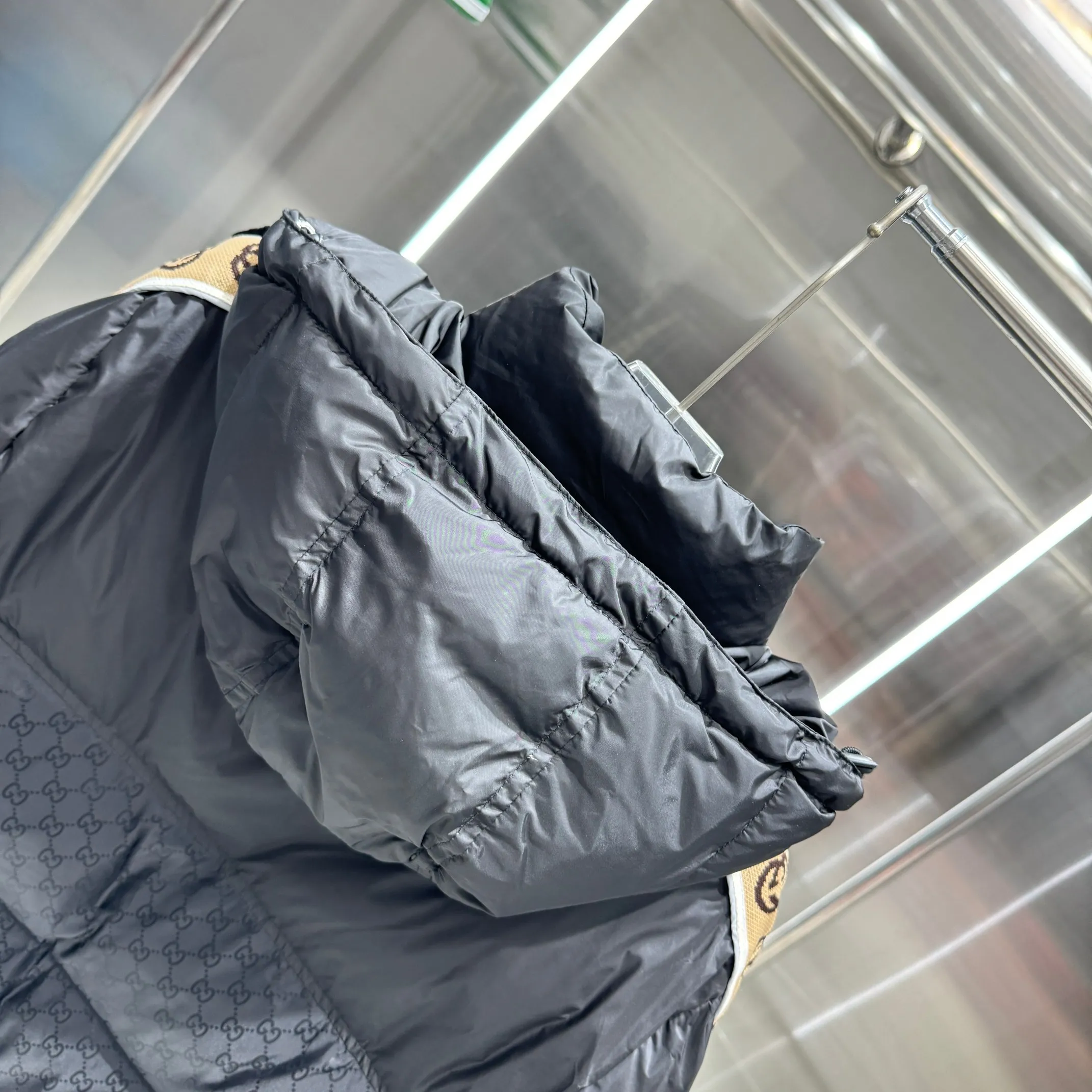 Gucci GG Down Jacket Black with Beige Trim - Image 6