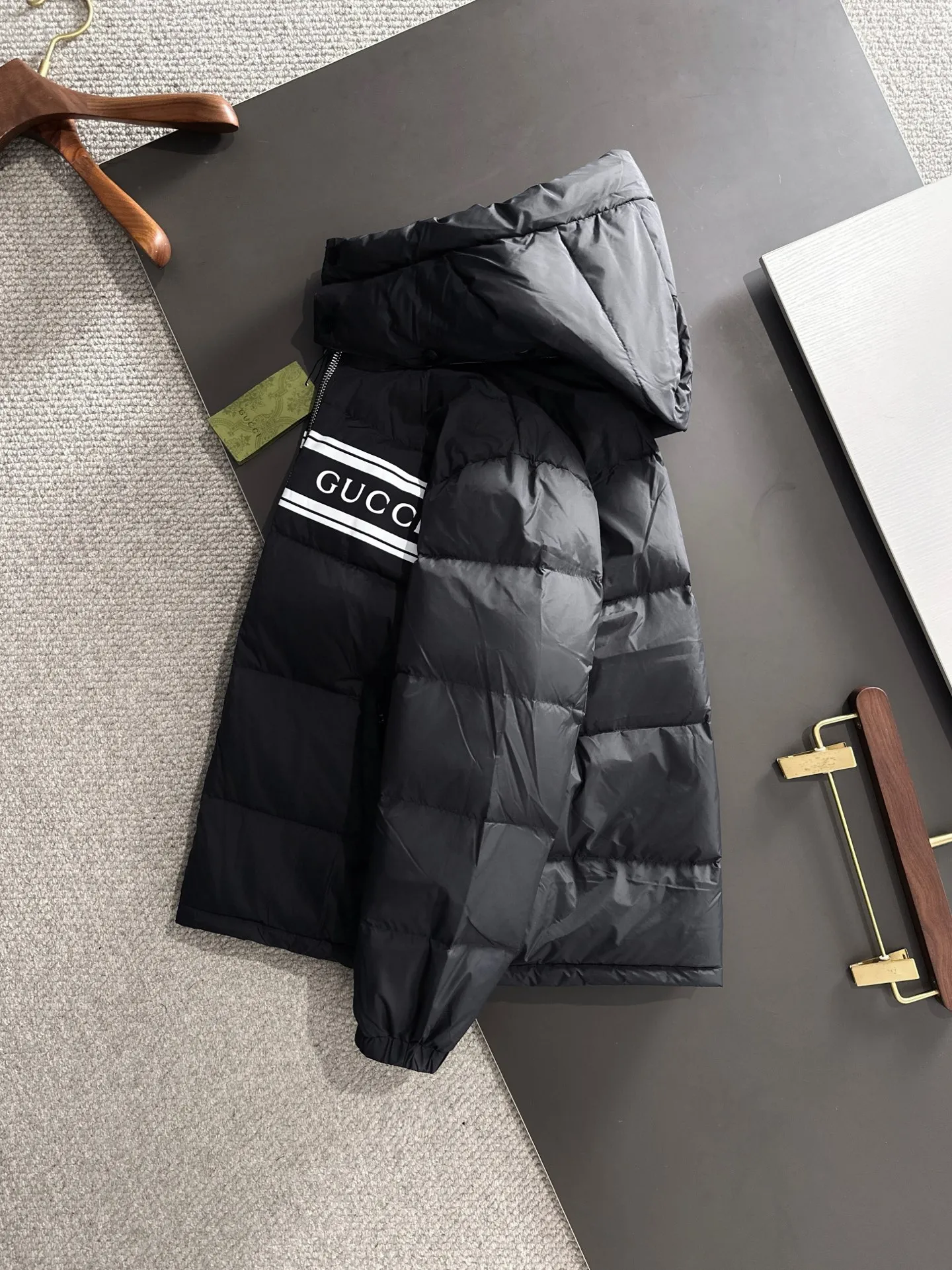 Gucci Longue Saion Down Jacket Black Hooded - Image 3