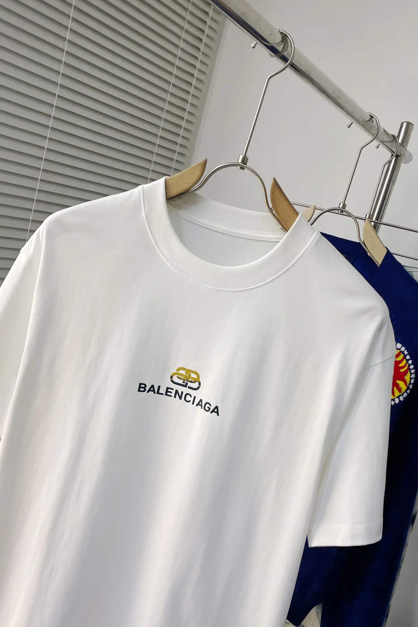 Balenciaga Logo Short Sleeve T-Shirt - Image 13