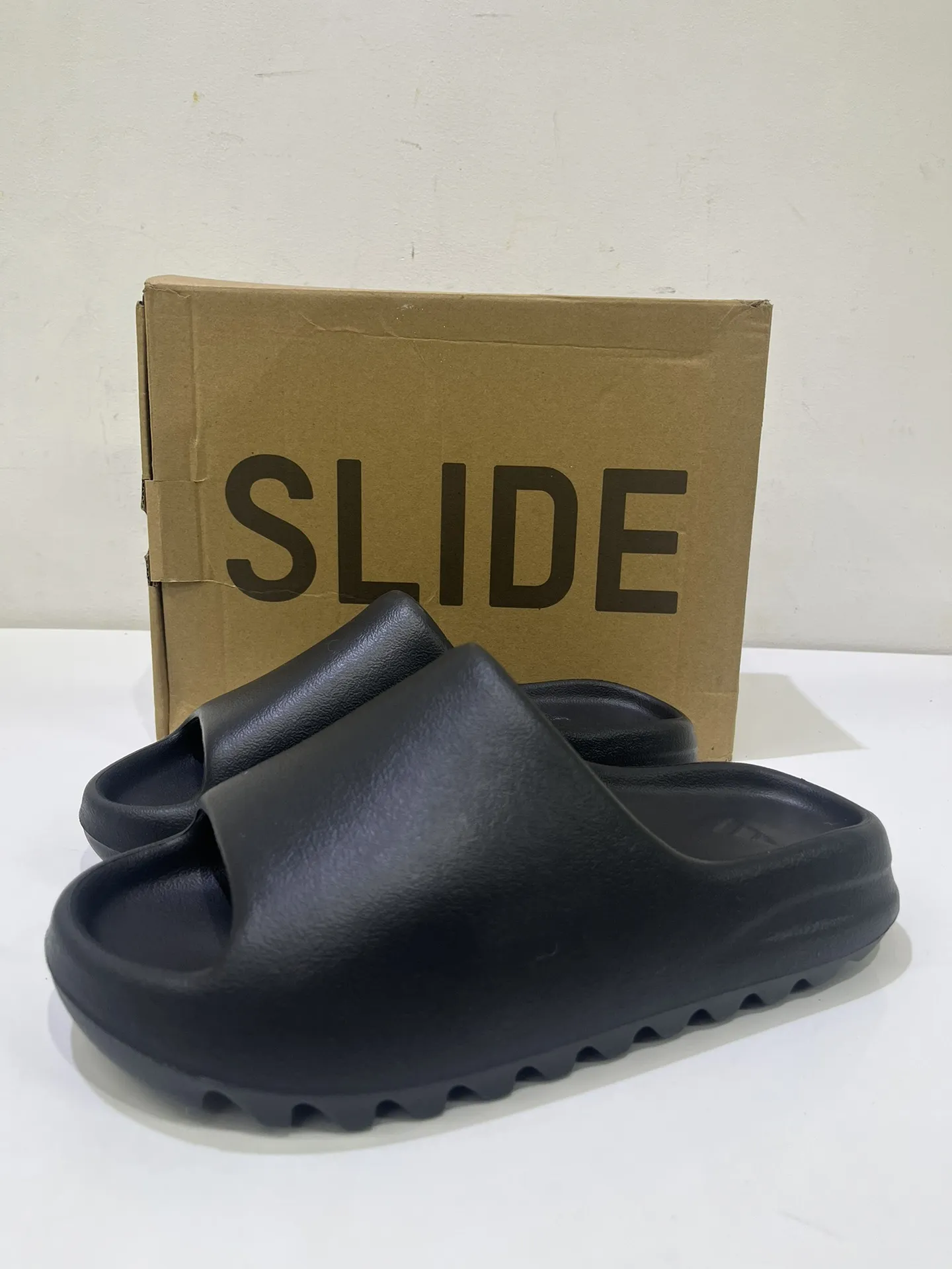 Yeezy Slide Black Sandals