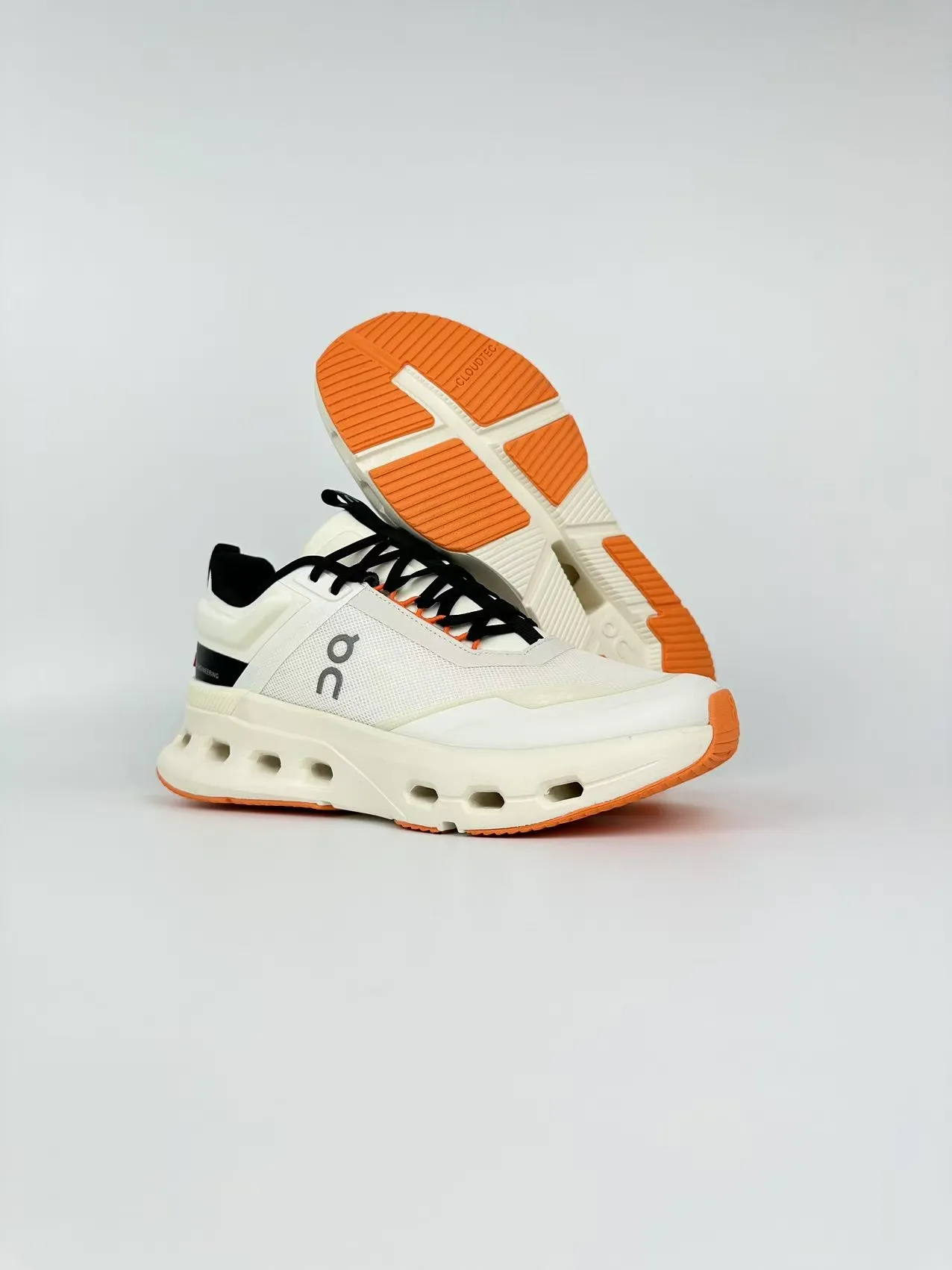 1769522527-src_3 On Cloudnova X Trail Running Shoes White – Image 3