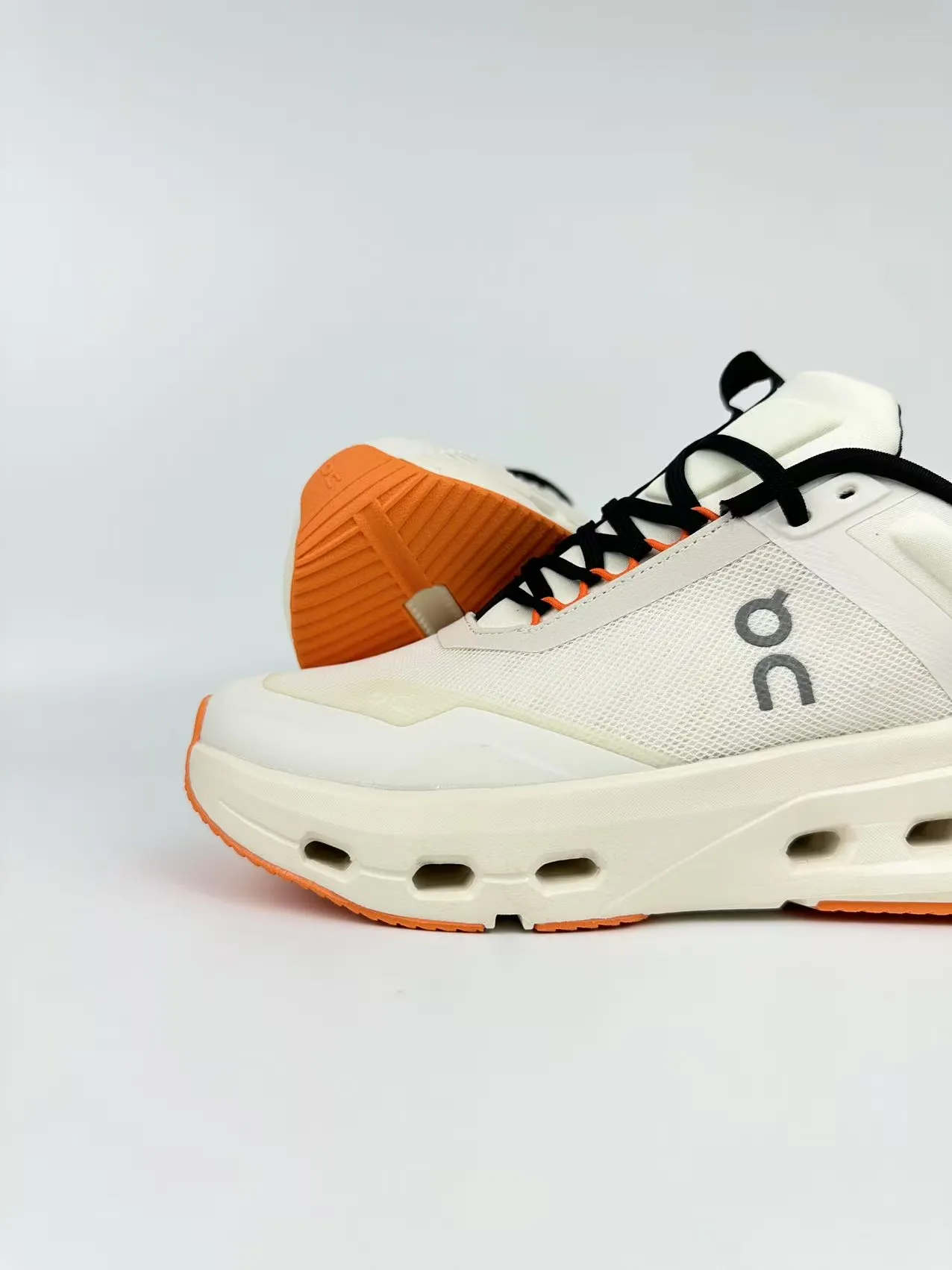 1769522529-src_8 On Cloudnova X Trail Running Shoes White – Image 8