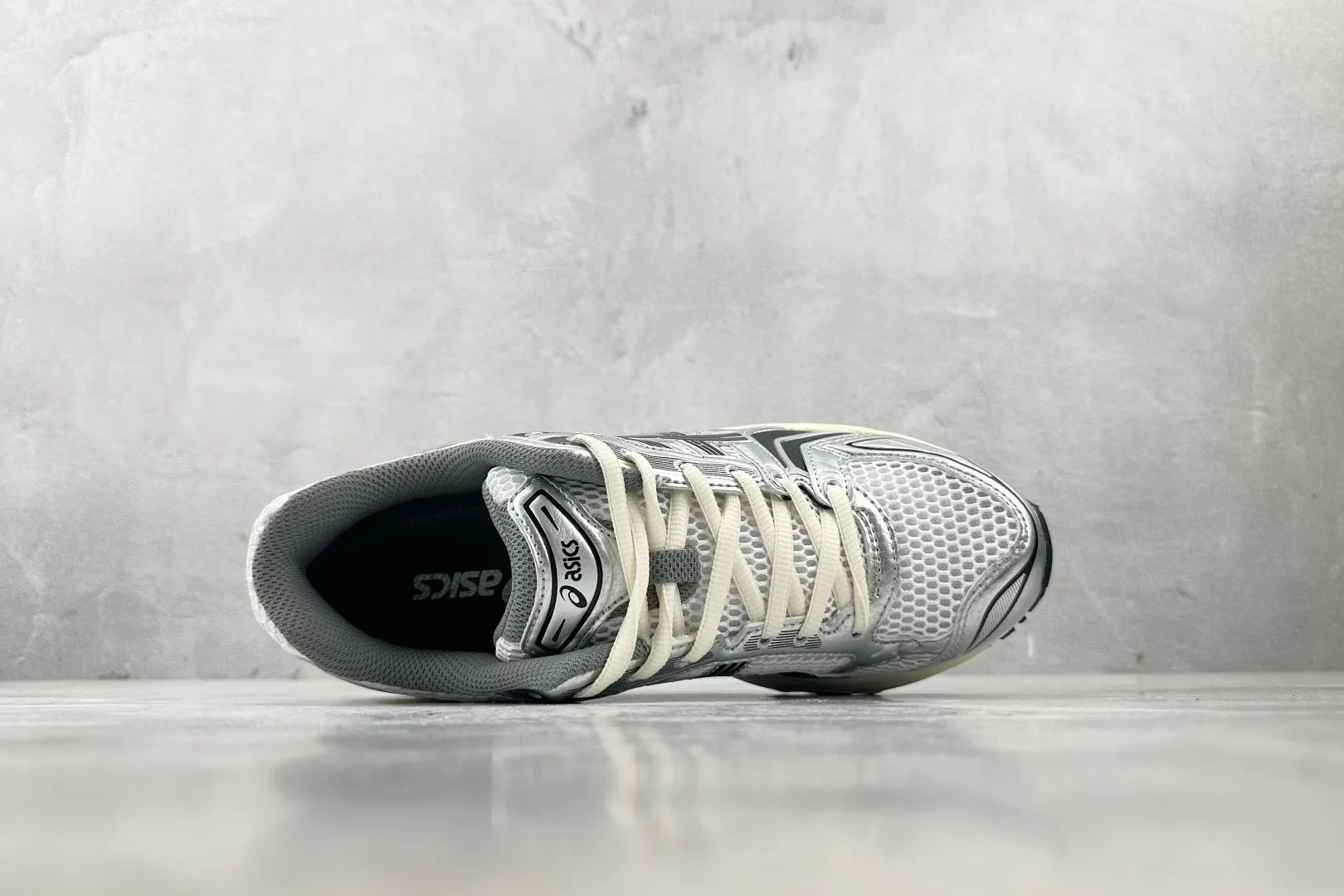 1769540513-src_2 Asics Gel-Kahana 14 Silver Black Shoe – Image 4