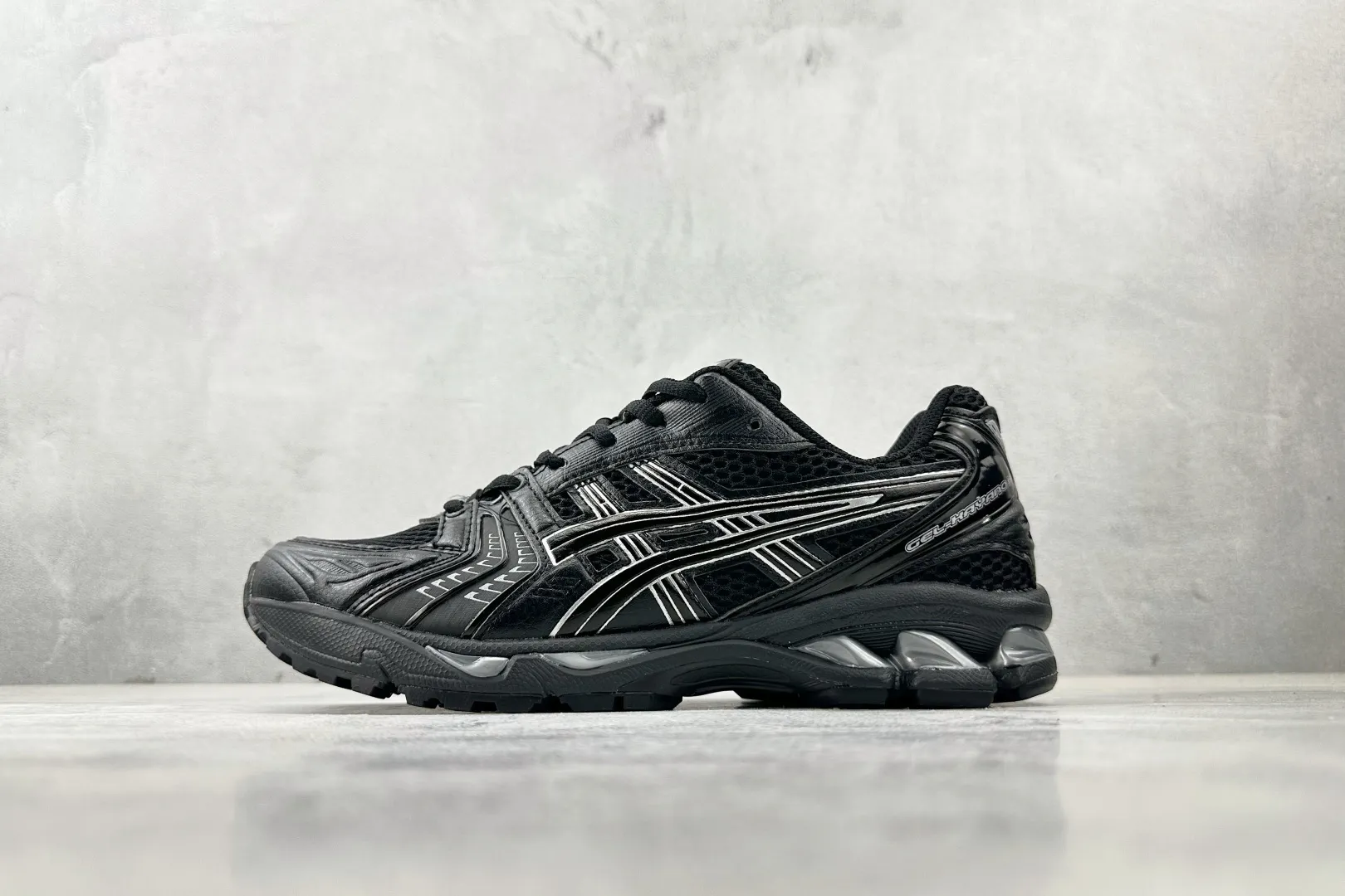Asics Gel-Kahana 14 Black Running Shoes