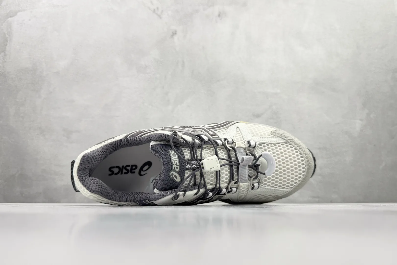 1769539801-src_2 ASICS Gel-Kahana 8 FL Gray White Shoe – Image 4