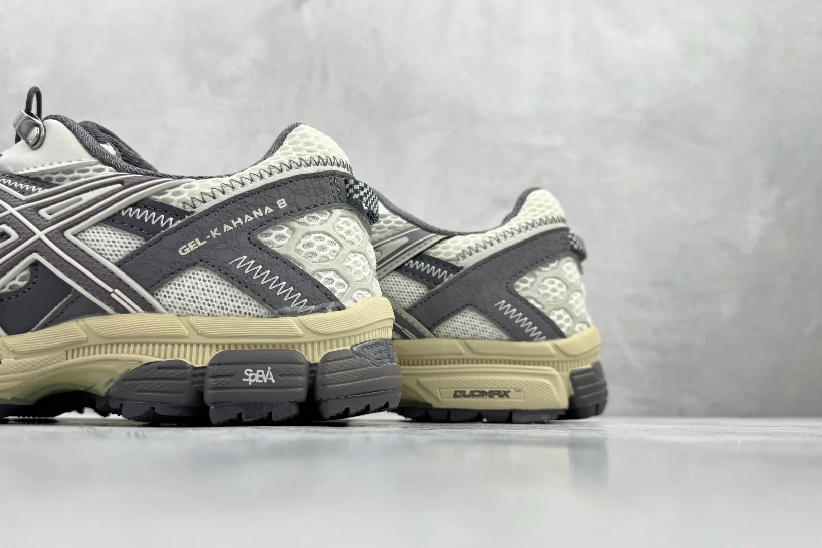1769539801-src_7 ASICS Gel-Kahana 8 FL Gray White Shoe – Image 7