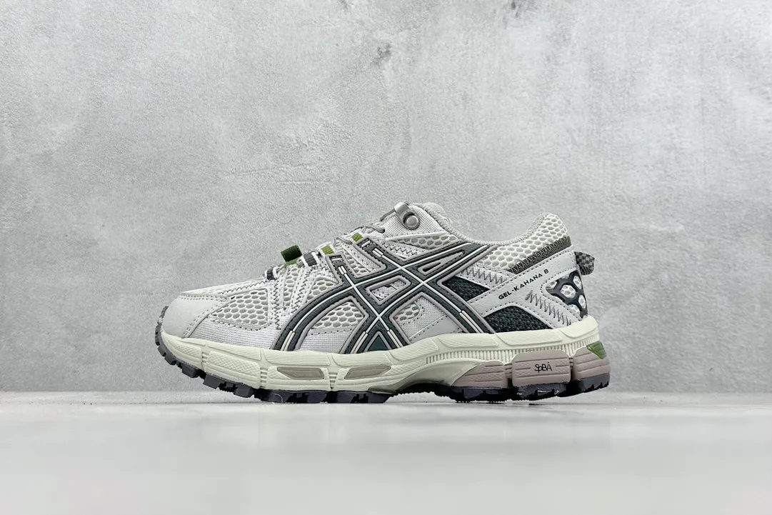 Asics Gel-Kahana 8 White Running Shoes