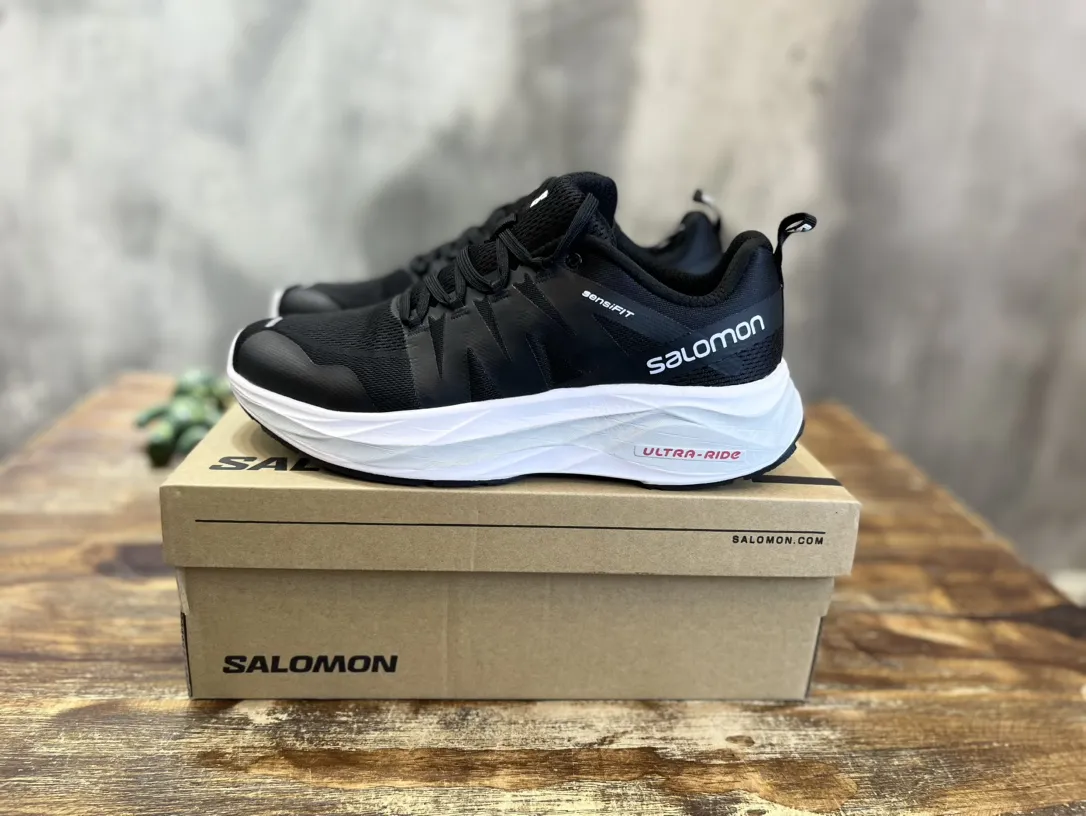 Salomon Aero Glide Black Running Shoes
