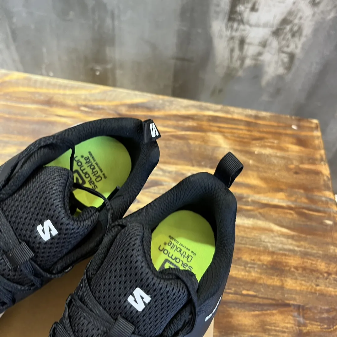1769565832-src_5 Salomon Aero Glide Black Running Shoes – Image 5