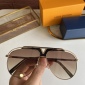 Replica Louis Vuitton Sunglasses in Multicolor