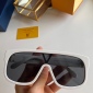 Replica Louis Vuitton Sunglasses in Multicolor