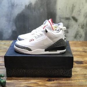 Nike Sneaker Air Jordan 3 in White