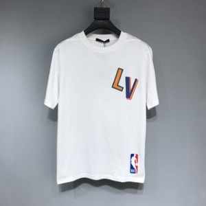 Replica LV Men T-Shirts Louis Vuitton Fashion Clothing L601256 for