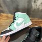 Replica NIKE Air Jordan 1 Middle sneaker