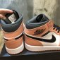 Replica NIKE Air Jordan 1 Middle sneaker