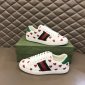 Replica GUCCI classic Sneaker white shoes series