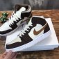 Replica Nike Air Jordan 1 Mid Sneaker