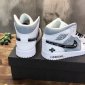 Replica Nike Air Jordan 1 Mid Sneaker