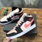 Replica Nike Air Jordan 1 Mid Sneaker