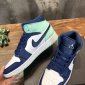 Replica Nike Air Jordan 1 Mid Sneaker