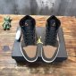 Replica Nike Air Jordan 1 Mid Sneaker