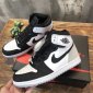 Replica Nike Air Jordan 1 High Sneaker