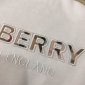 Replica Burberry 2022 New T-Shirt and Shorts Set