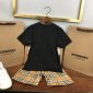 Replica Burberry 2022 New T-Shirt and Shorts Set